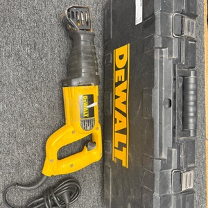 DEWALT 10 -Amp Variable Speed Reciprocating Saw