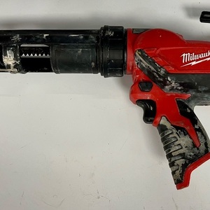 Milwaukee M12 caulking gun (Tool Only)