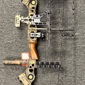 Matthews Sq2  Left Hand Bow In Hard Case
