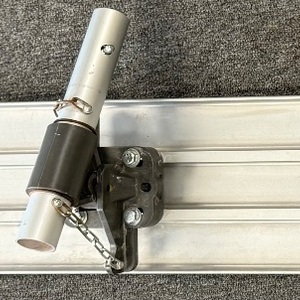 48 In Bull Float With Swivel Mount 