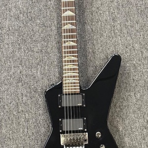 CHARVEL Desolation DST-1 FR (2011) 
