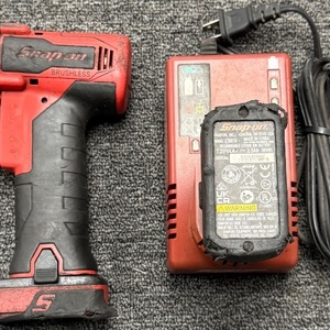 SNAP ON 3/8" IMPACT WITH TWO BATTERIES AND CHARGER