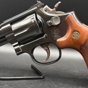 SMITH & WESSON 19-6 357MAG REVOLVER
